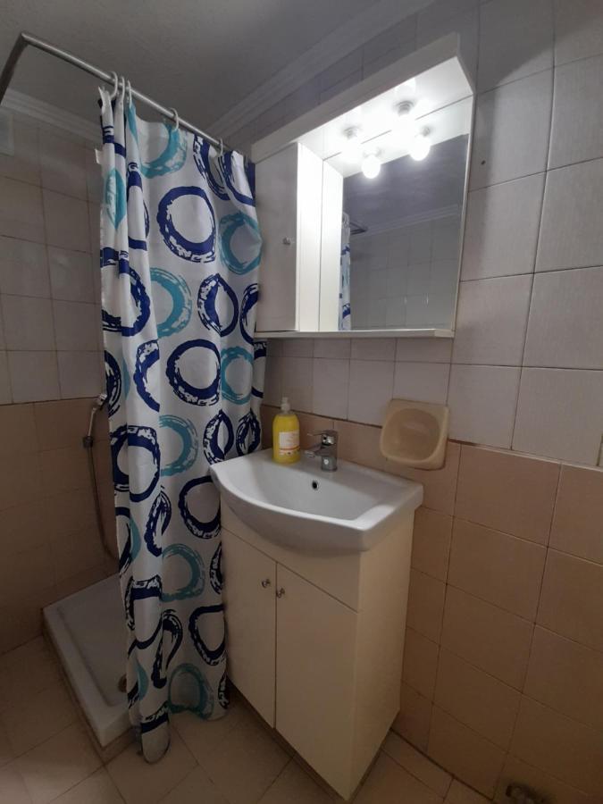 Luchia Apartment พาทรา ภายนอก รูปภาพ